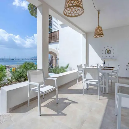 House Illador Holiday home *